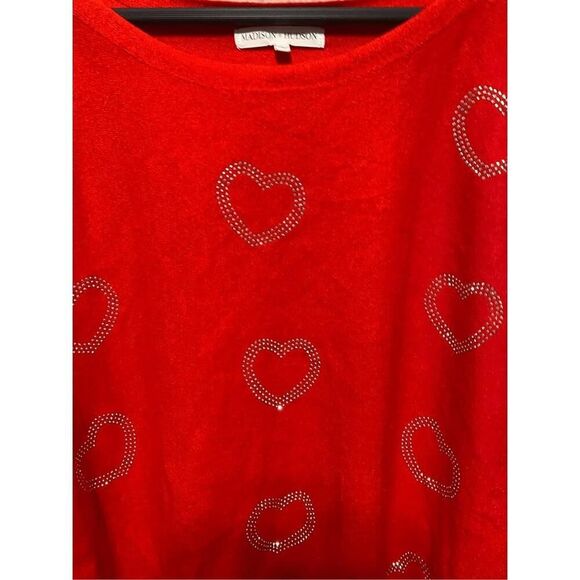 Madison + Hudson Large NWT red heart sweater pullover Valentines love - Picture 3 of 7
